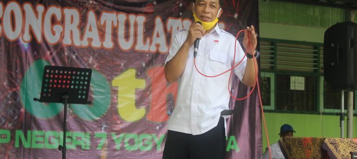 menyanyi ekspresikan suasana hati